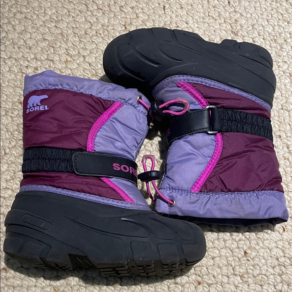 GUC Sorel Kids Flurry Snow Boots, size 11